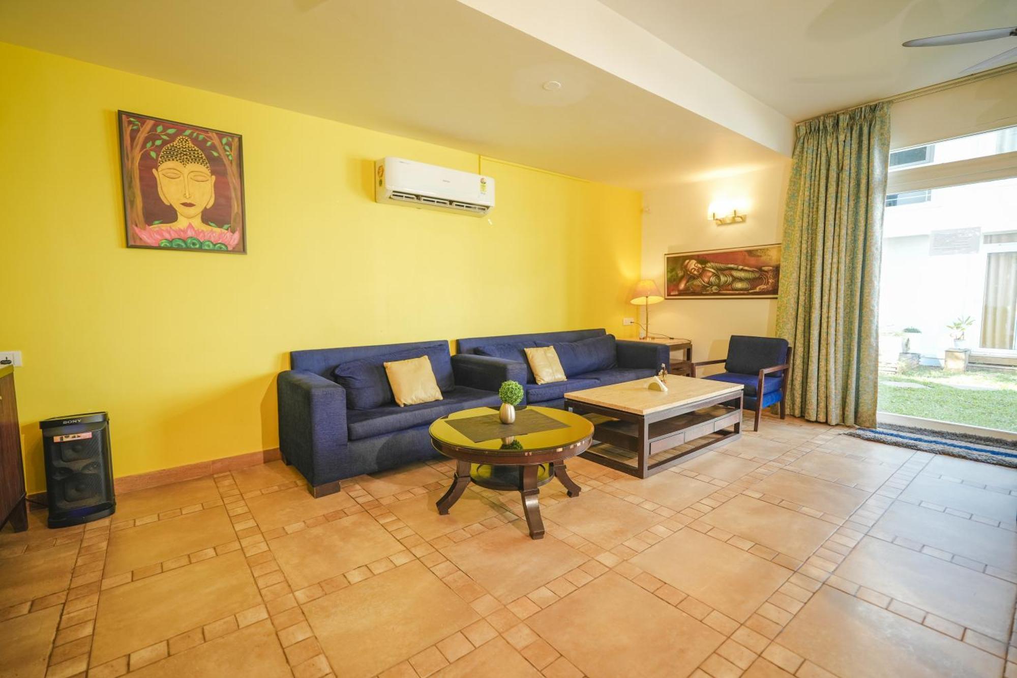 Villa M - Jia 3- 3Bhk In Candolim, Pool Facing, Near Beach, Breakfast Included ภายนอก รูปภาพ