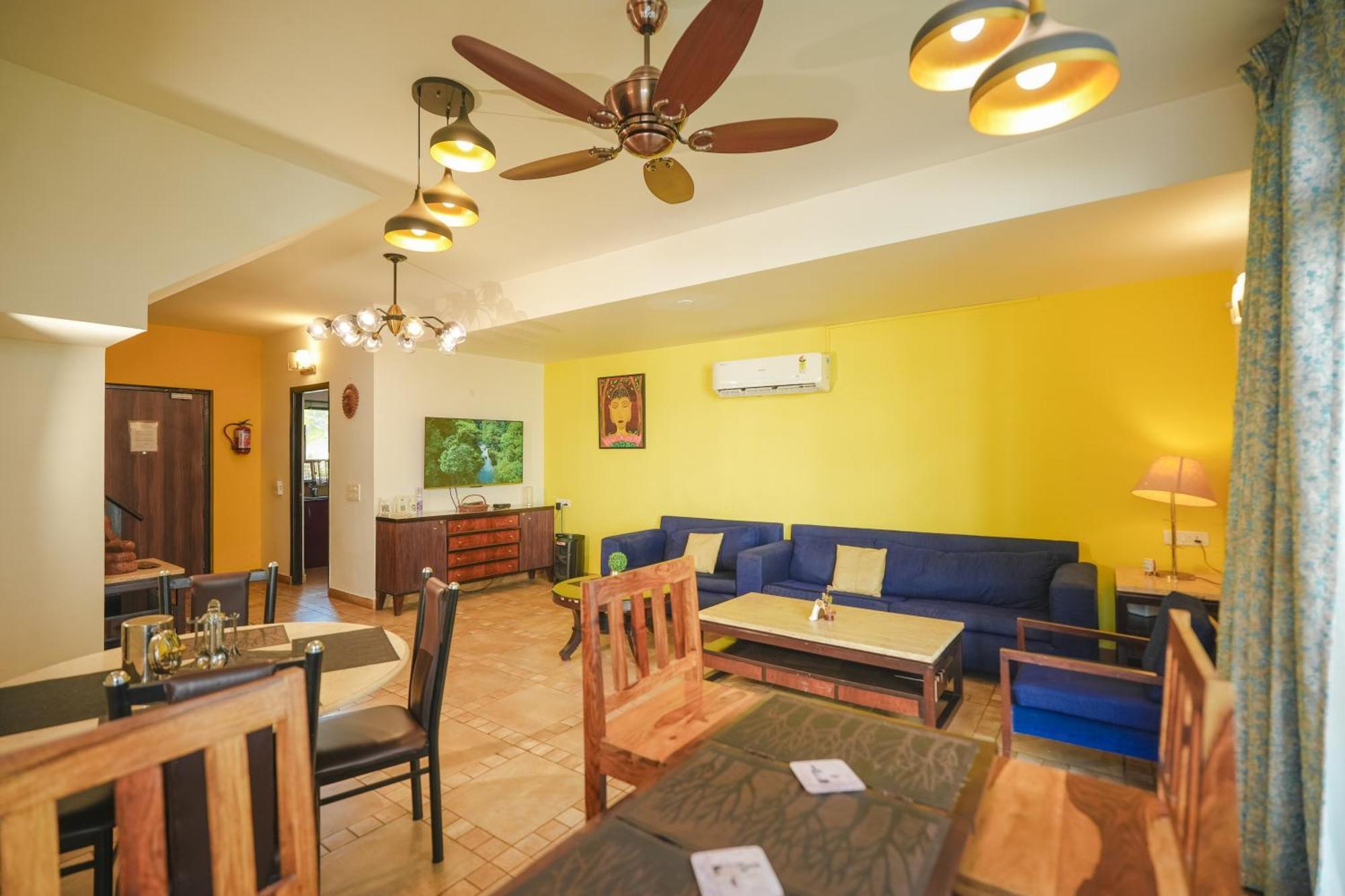 Villa M - Jia 3- 3Bhk In Candolim, Pool Facing, Near Beach, Breakfast Included ภายนอก รูปภาพ