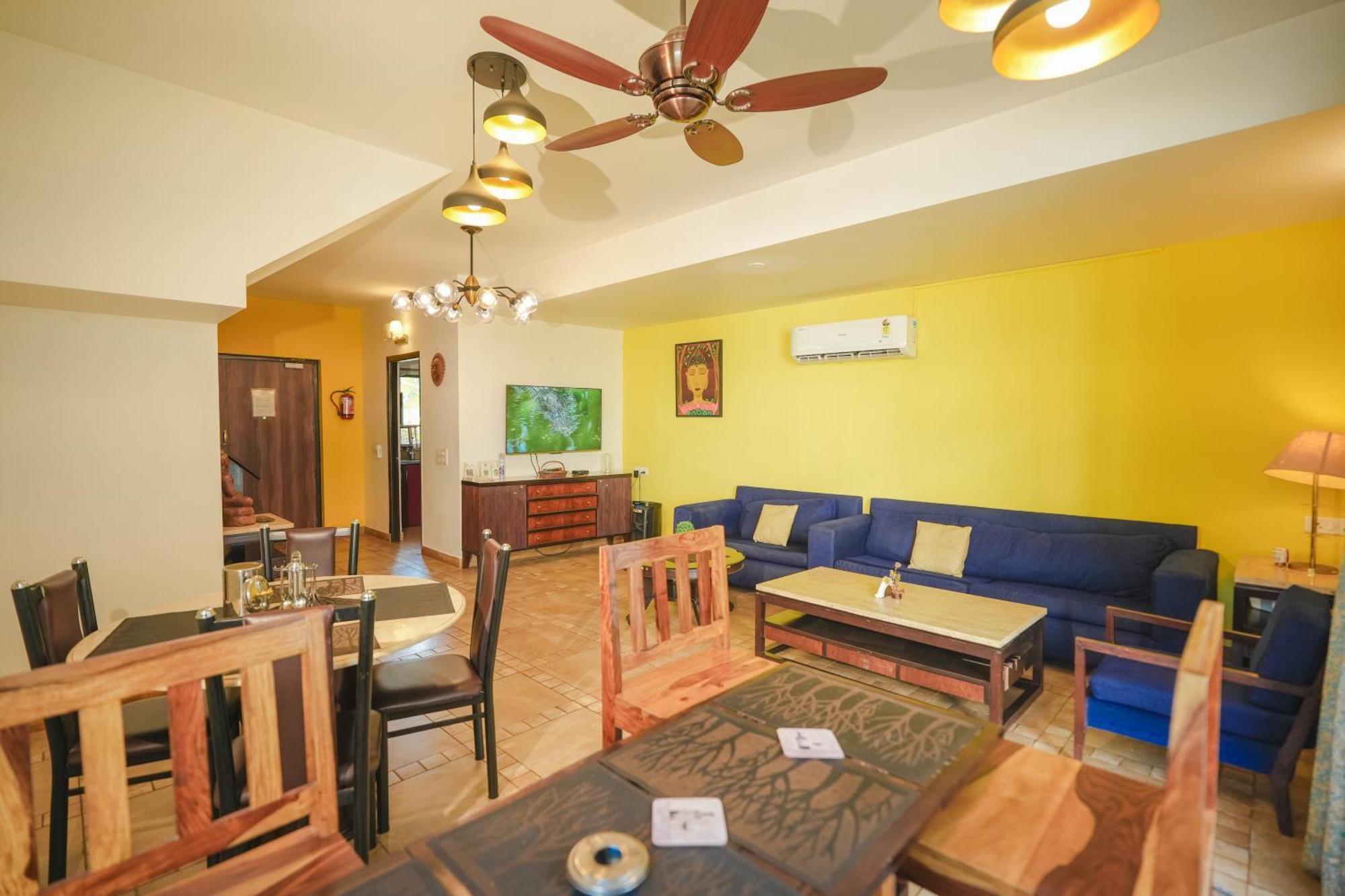 Villa M - Jia 3- 3Bhk In Candolim, Pool Facing, Near Beach, Breakfast Included ภายนอก รูปภาพ