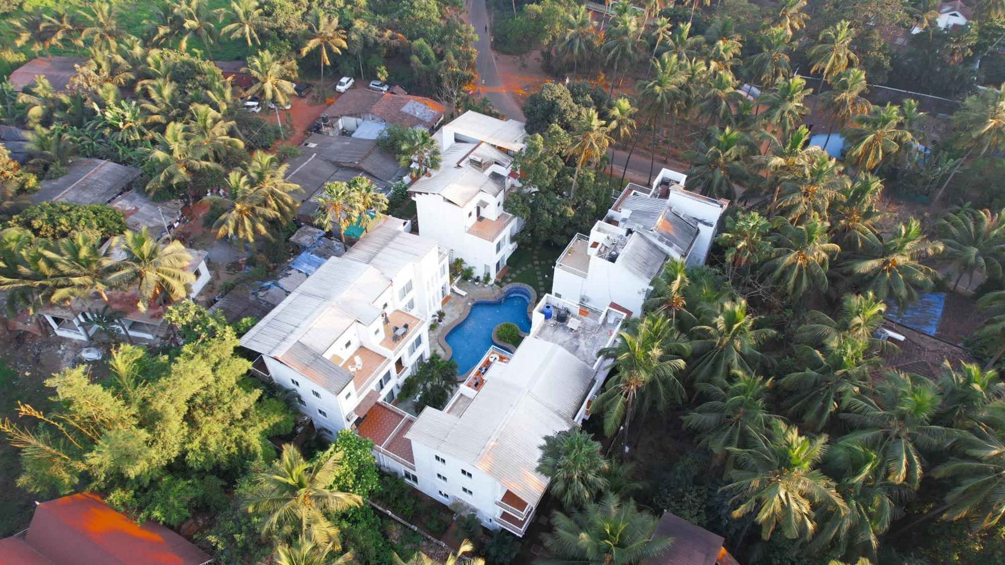 Villa M - Jia 3- 3Bhk In Candolim, Pool Facing, Near Beach, Breakfast Included ภายนอก รูปภาพ